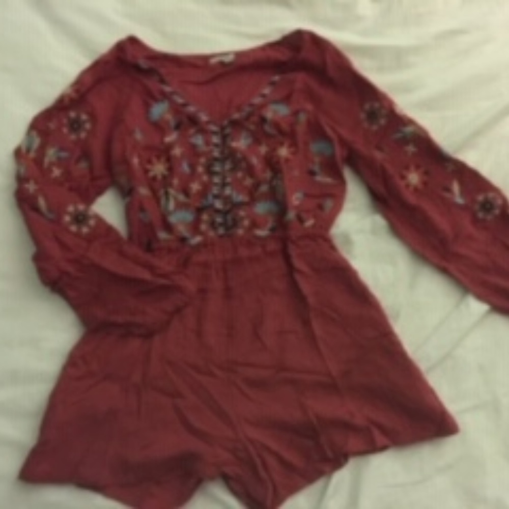 Urban Outfitters Romper Small